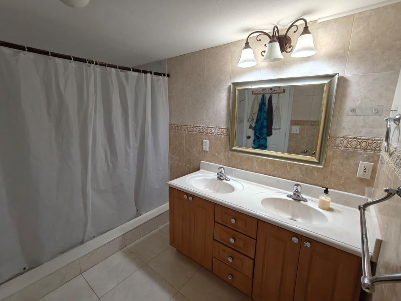 324 Mid Pines Road, Palm Springs, FL 33461 Photo