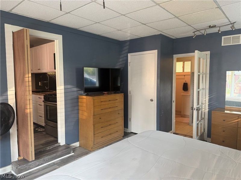 6407 Newland Road, Parma Heights, OH 44130 Photo 10