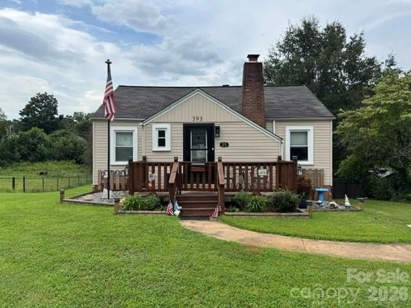 393 Arlington Street, Forest City, NC 28043