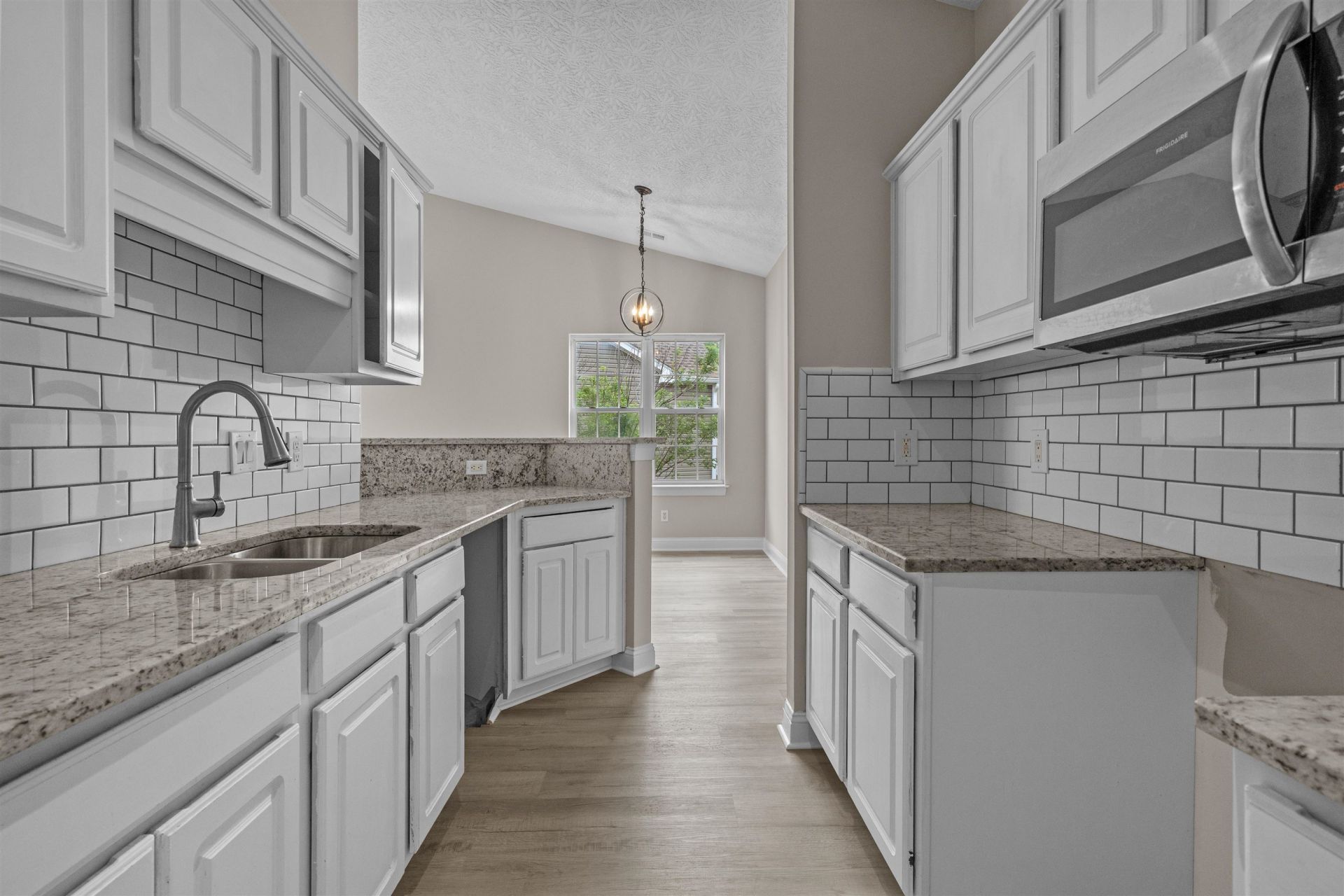 1121 Peace Pipe Pl. Photo 14