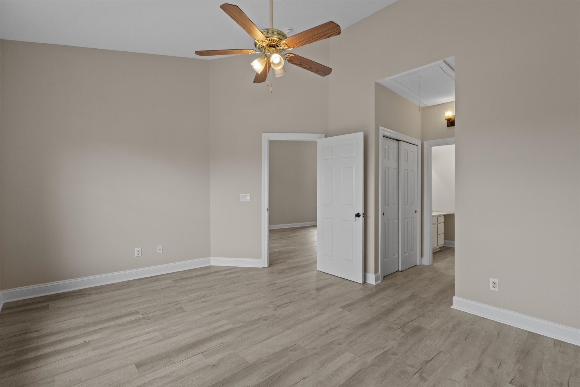 1121 Peace Pipe Pl. Photo 18