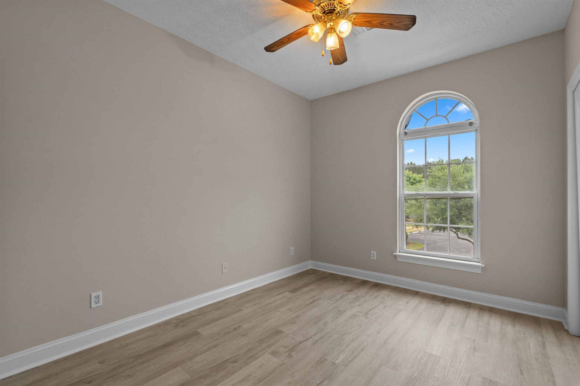 1121 Peace Pipe Pl. Photo 24