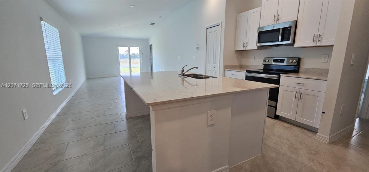 20190 Caroline Creek Pl , Lehigh Acres, FL 33974 Photo