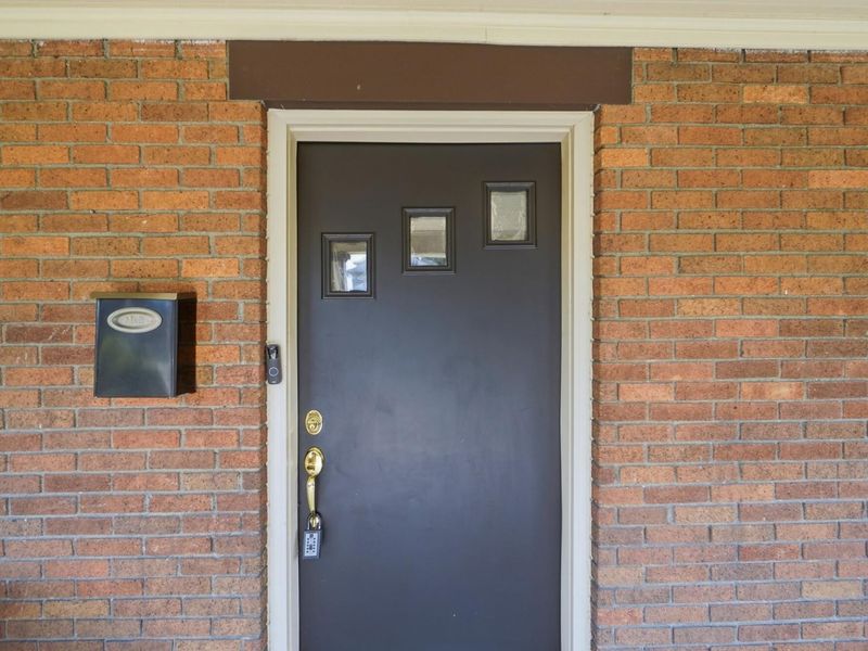 450 E Cassilly Street, Springfield, OH 45503 Photo 5