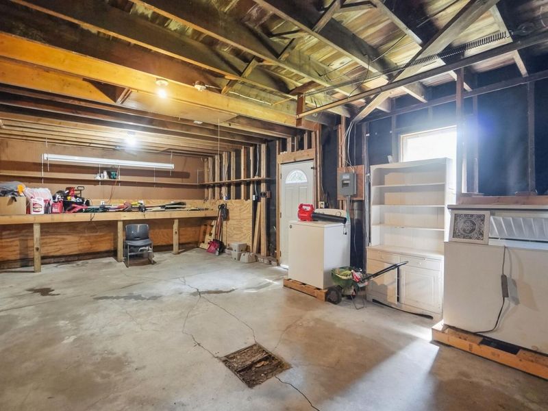 450 E Cassilly Street, Springfield, OH 45503 Photo 76