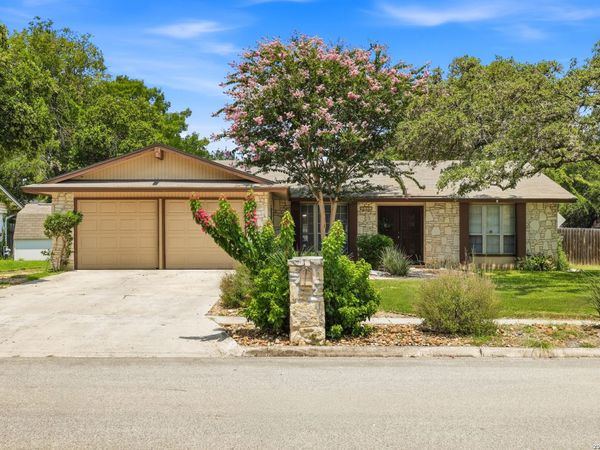 6103 PECAN TRAIL ST, San Antonio, TX 78249