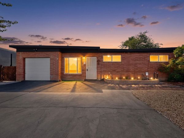 1108 Dorothy Street NE, Albuquerque, NM 87112