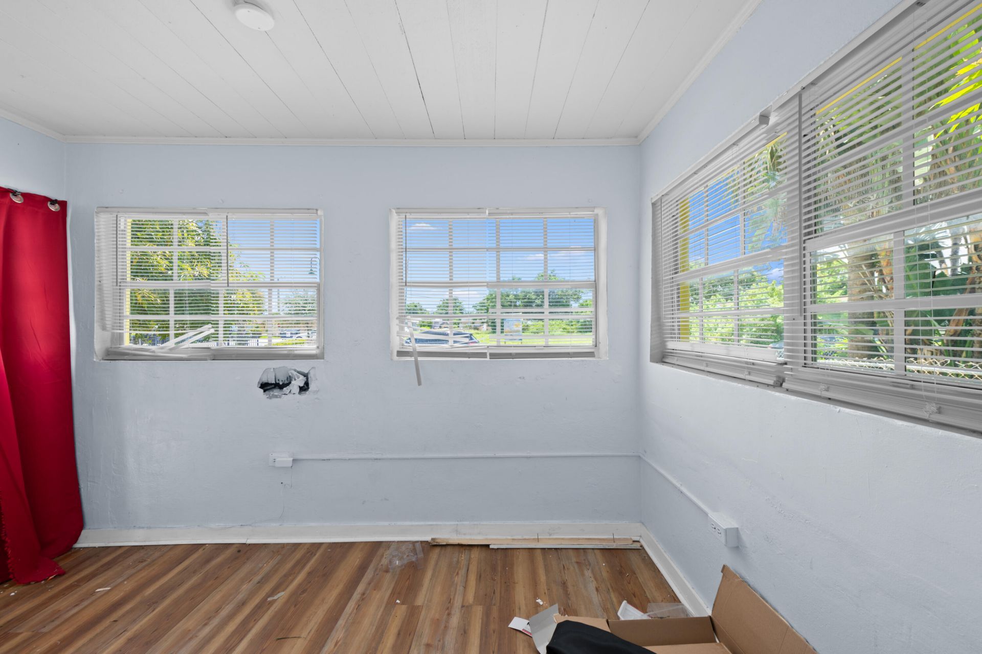 616 W 5th Street, Riviera Beach, FL 33404 Photo