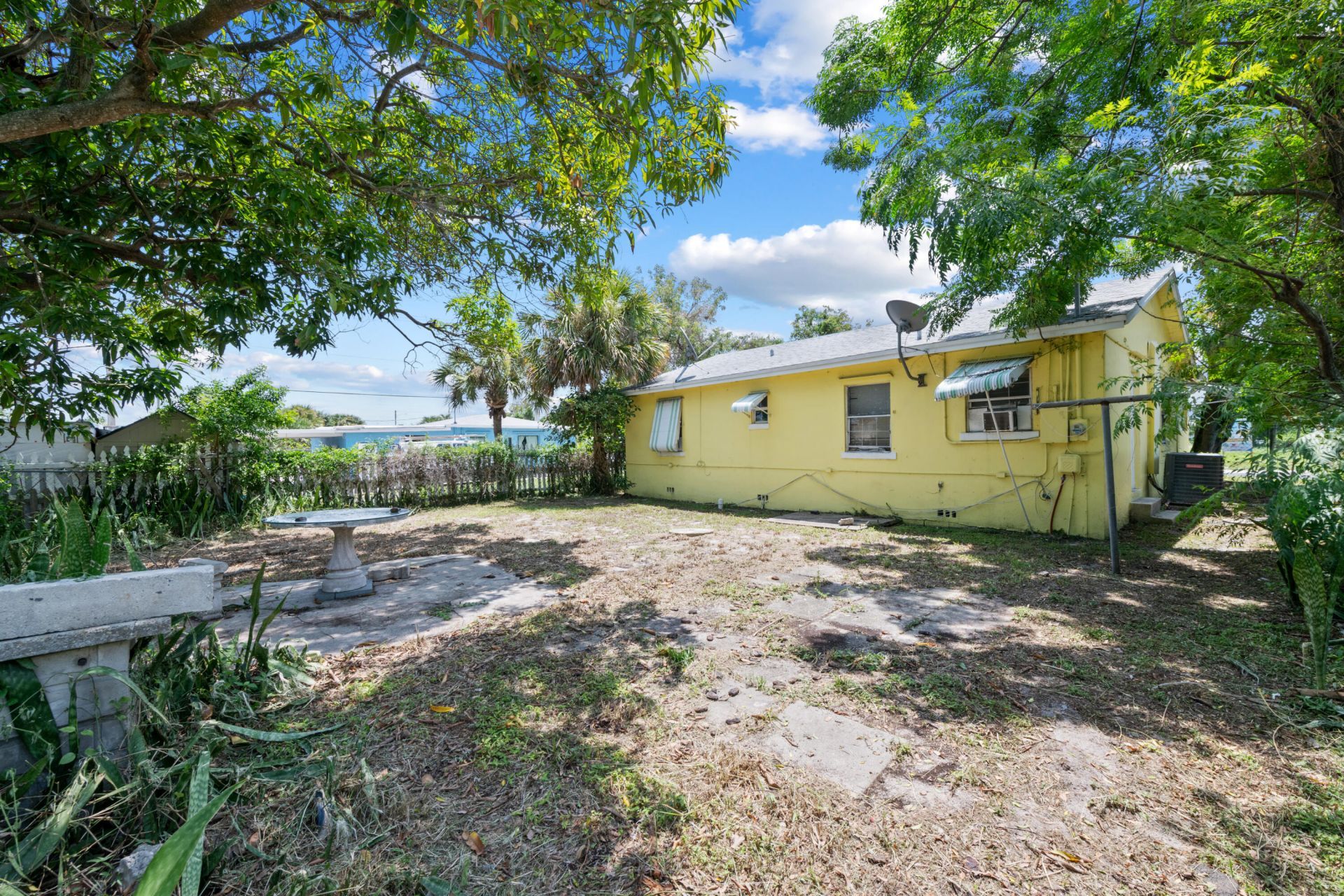 616 W 5th Street, Riviera Beach, FL 33404 Photo