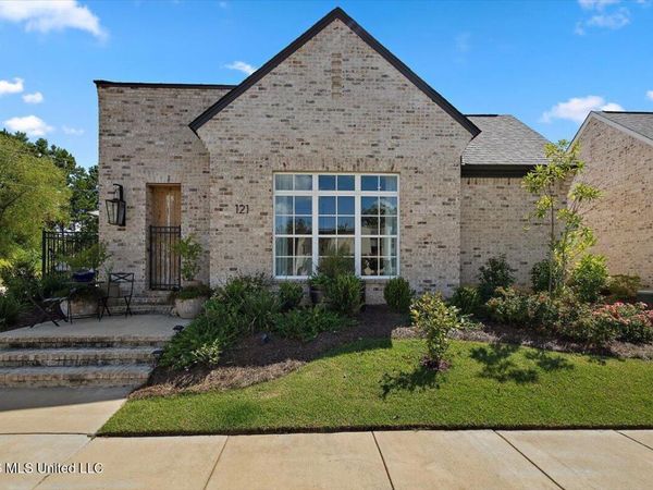 121 Andrew Jackson Street, Madison, MS 39110