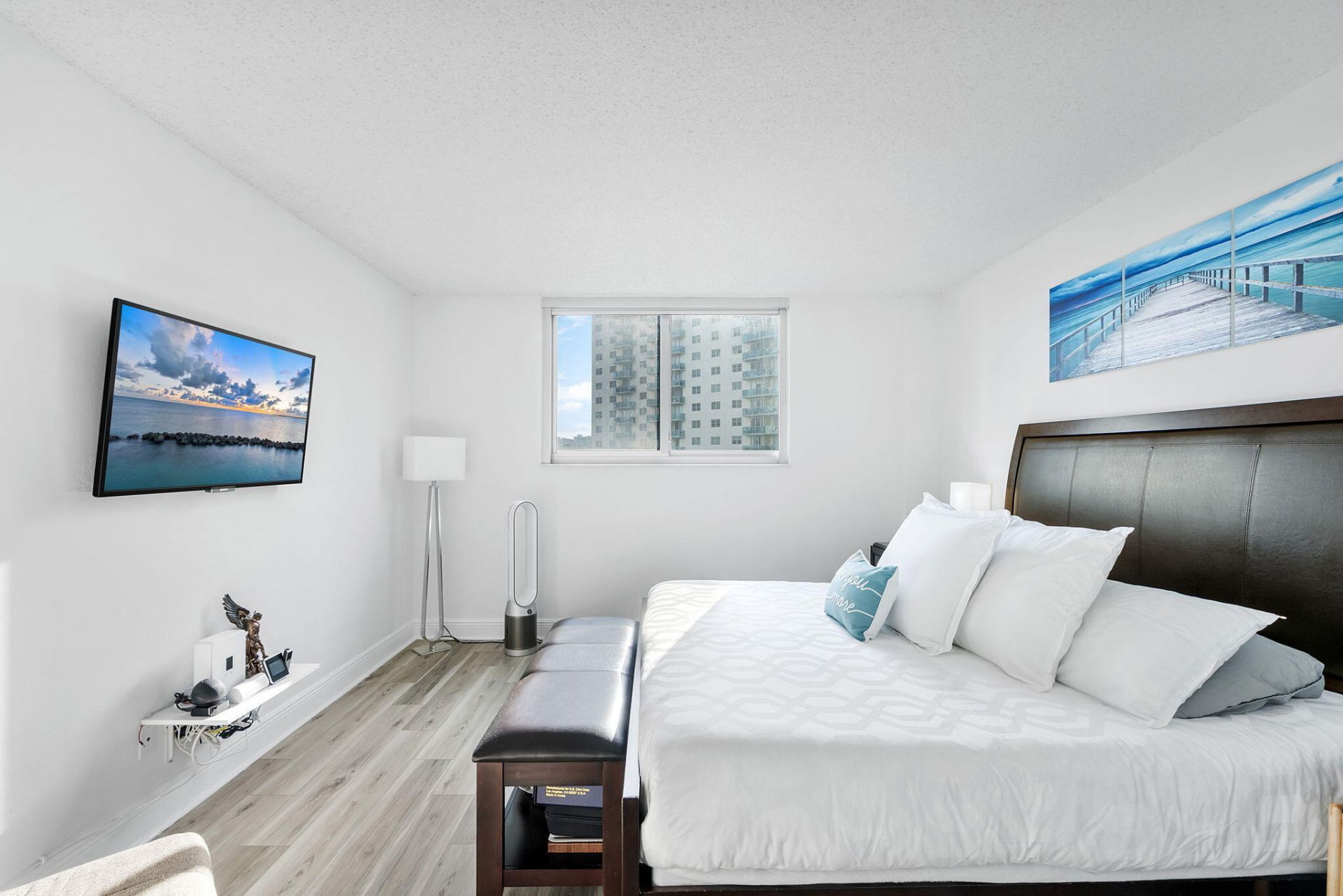 19380 Collins Avenue, Unit 523, Sunny Isles Beach, FL 33160 Photo