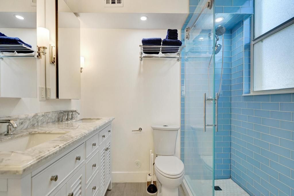 4549 N Ocean Drive, Unit 1, Lauderdale by the Sea, FL 33308 Photo