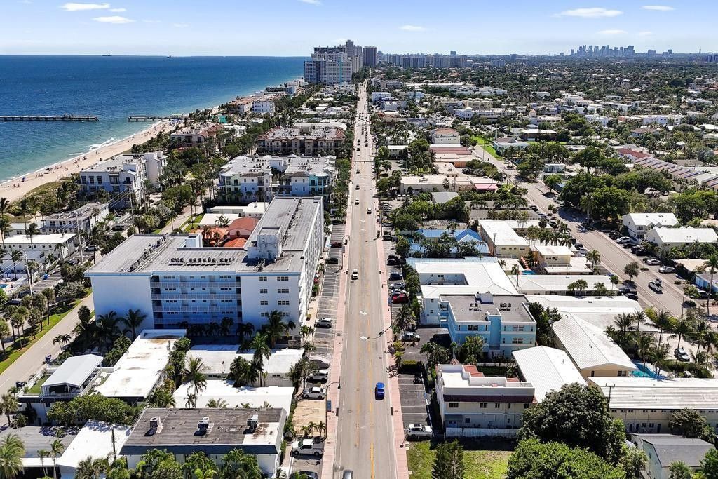 4549 N Ocean Drive, Unit 1, Lauderdale by the Sea, FL 33308 Photo
