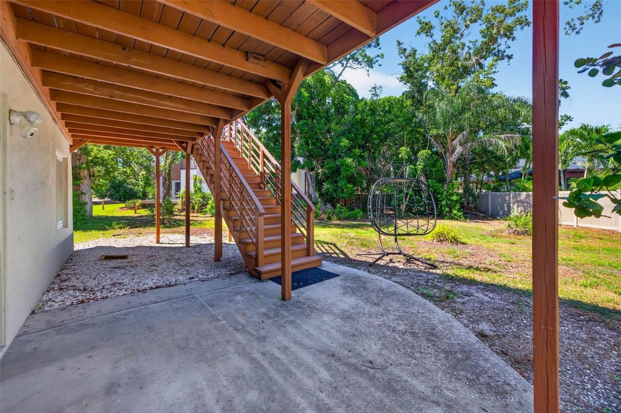 1300 Pleasant Way S, Saint Petersburg, FL 33705 Photo