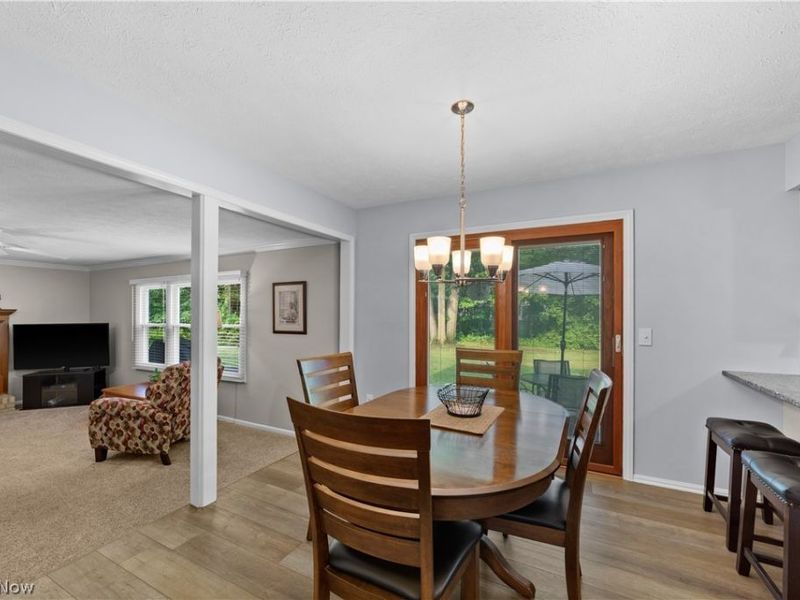 376 Creekside Drive, Avon Lake, OH 44012 Photo 10