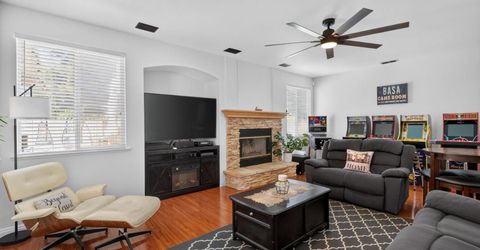 10236 Stathos Dr, Elk Grove, CA 95757 Photo
