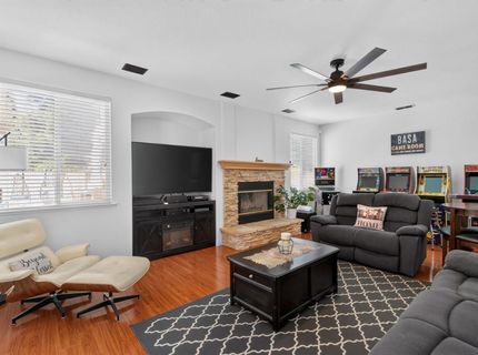 10236 Stathos Dr, Elk Grove, CA 95757 Photo