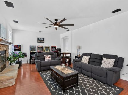 10236 Stathos Dr, Elk Grove, CA 95757 Photo