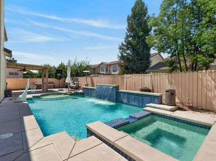 10236 Stathos Dr, Elk Grove, CA 95757 Photo