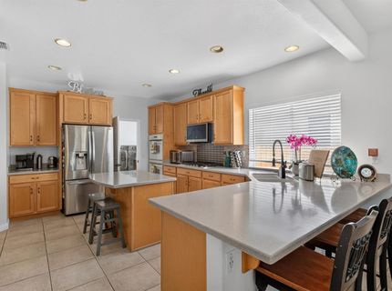 10236 Stathos Dr, Elk Grove, CA 95757 Photo