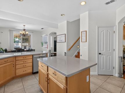 10236 Stathos Dr, Elk Grove, CA 95757 Photo
