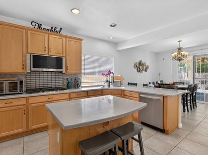 10236 Stathos Dr, Elk Grove, CA 95757 Photo