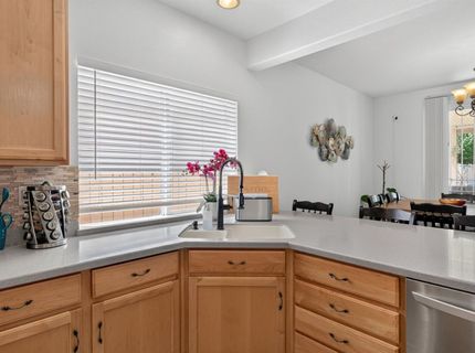10236 Stathos Dr, Elk Grove, CA 95757 Photo