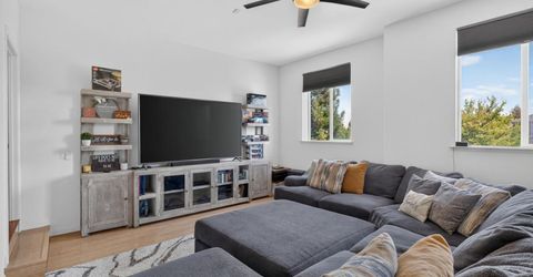 10236 Stathos Dr, Elk Grove, CA 95757 Photo