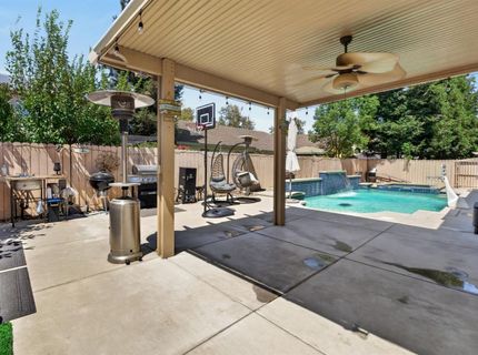 10236 Stathos Dr, Elk Grove, CA 95757 Photo