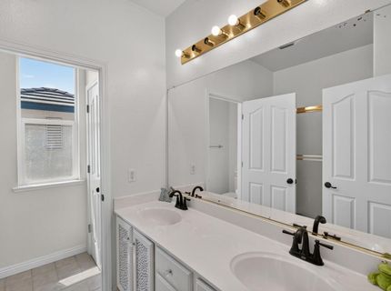 10236 Stathos Dr, Elk Grove, CA 95757 Photo