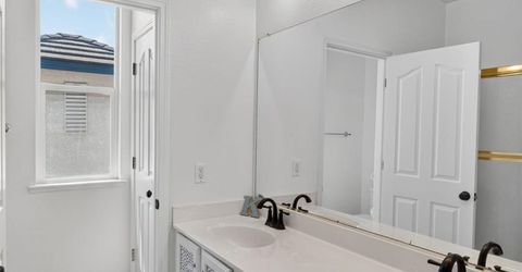 10236 Stathos Dr, Elk Grove, CA 95757 Photo