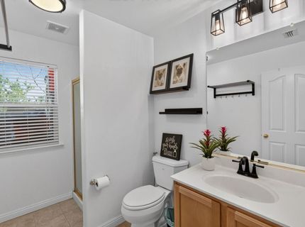10236 Stathos Dr, Elk Grove, CA 95757 Photo