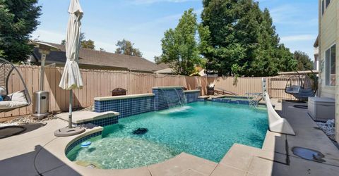 10236 Stathos Dr, Elk Grove, CA 95757 Photo