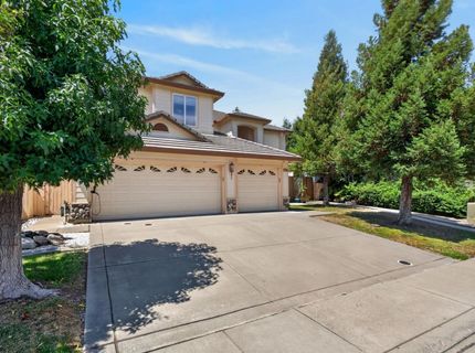 10236 Stathos Dr, Elk Grove, CA 95757 Photo