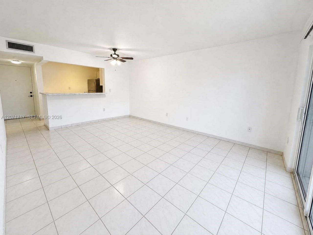 5199 NW 7th St, Unit 501E, Miami, FL 33126 Photo