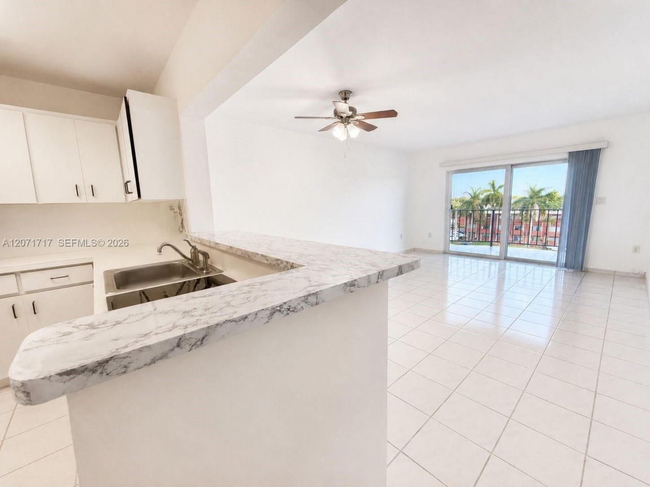 5199 NW 7th St, Unit 501E, Miami, FL 33126 Photo