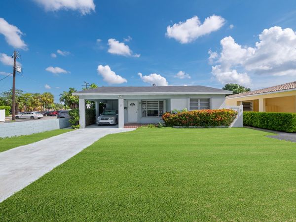 27 SE 6TH Street, Dania Beach, FL 33004