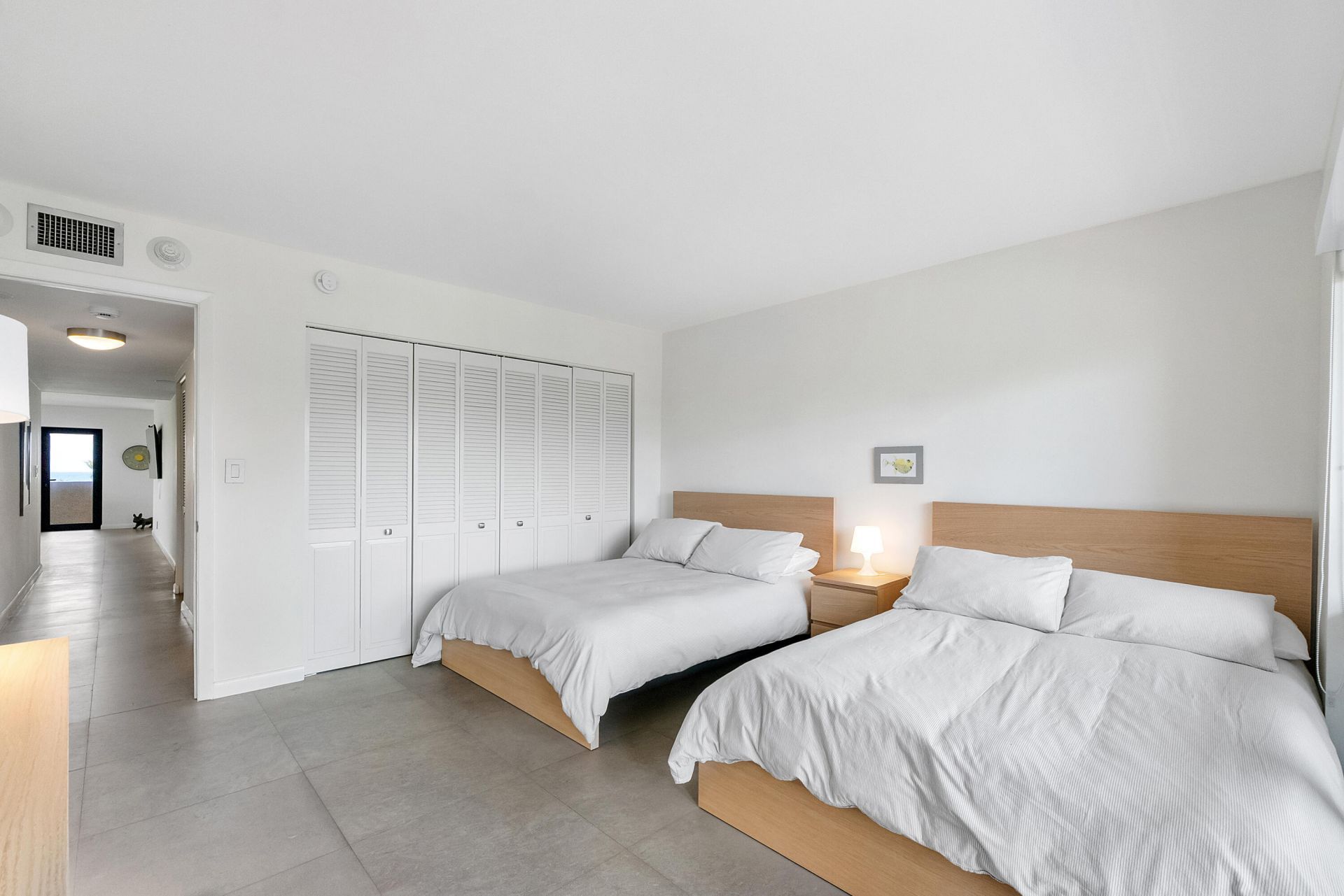 4900 N Ocean Boulevard, Unit 416, Lauderdale by the Sea, FL 33308 Photo