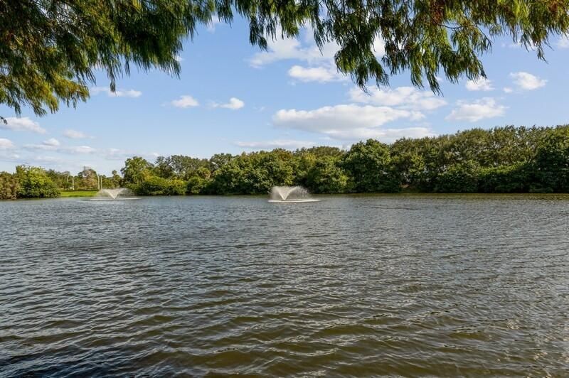 2905 S Greenleaf Circle, Boynton Beach, FL 33426 Photo