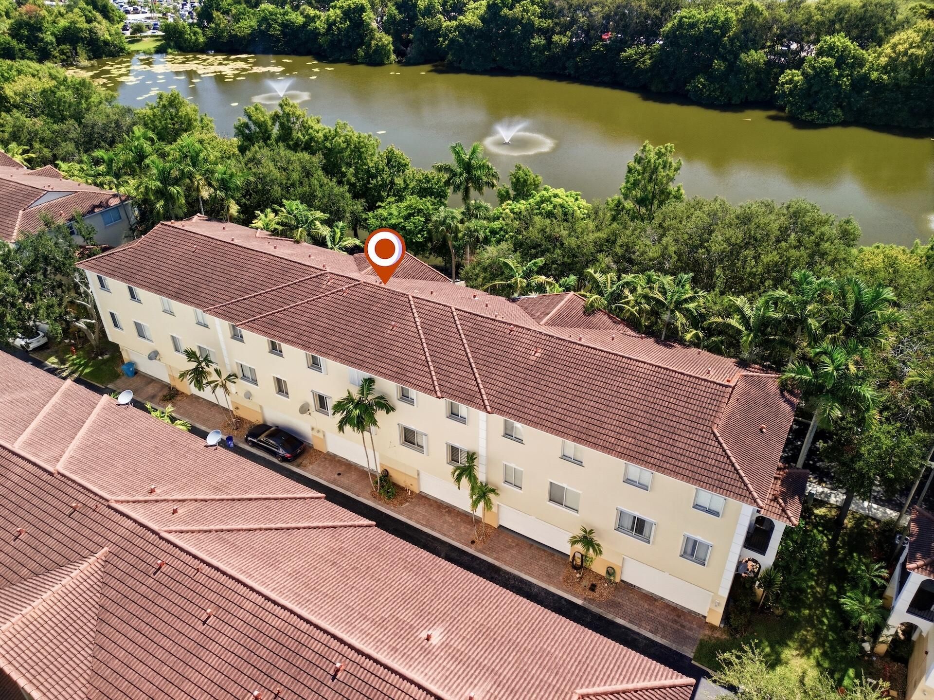 2905 S Greenleaf Circle, Boynton Beach, FL 33426 Photo