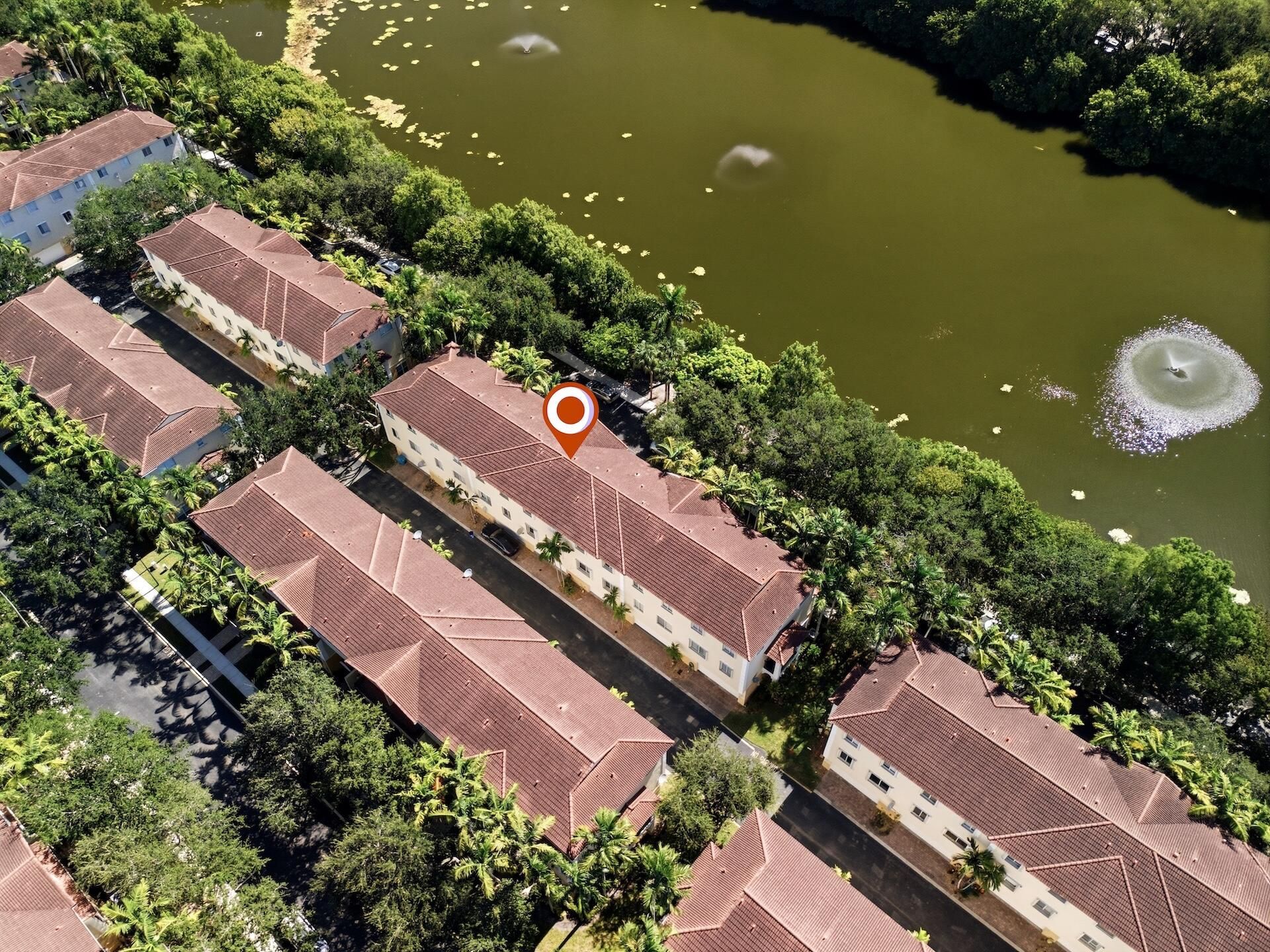 2905 S Greenleaf Circle, Boynton Beach, FL 33426 Photo
