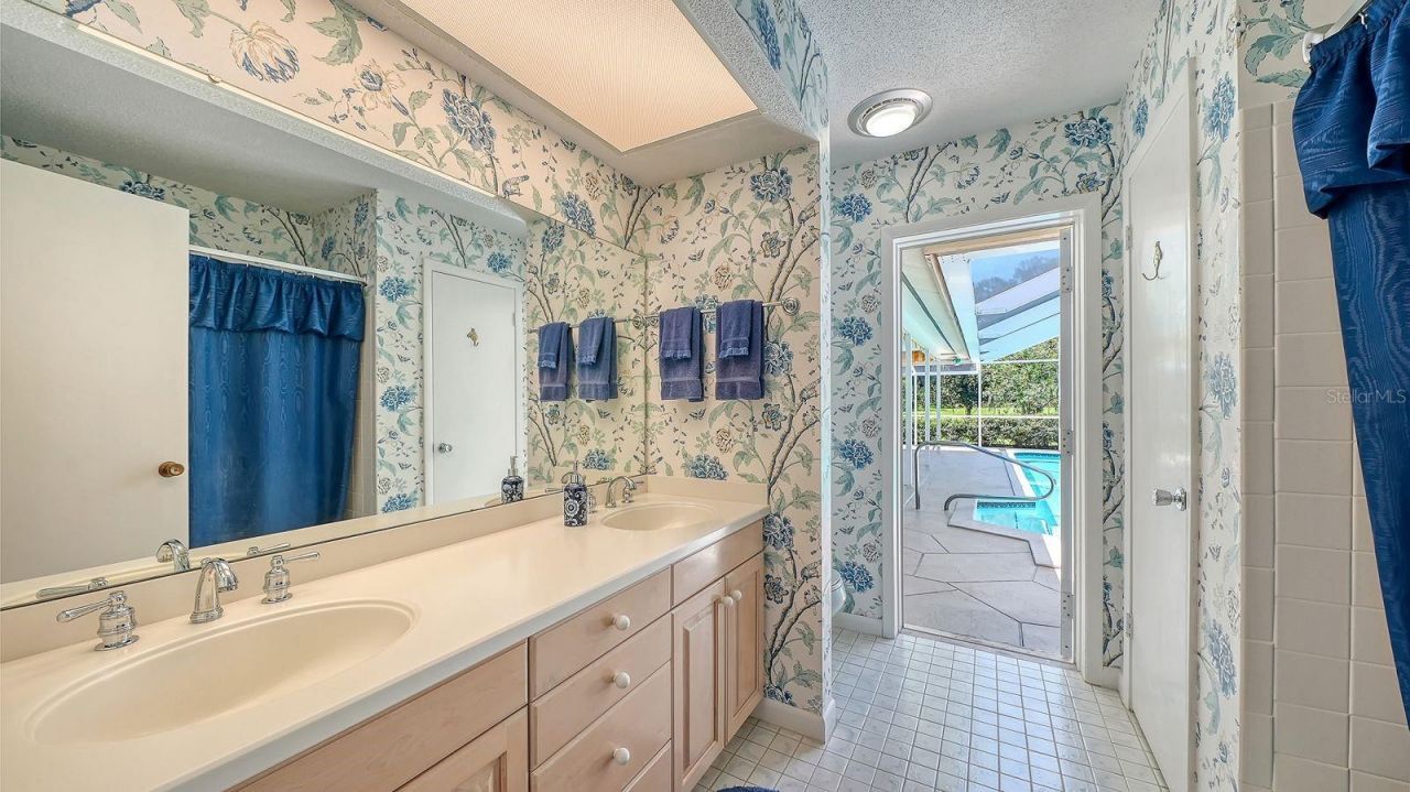 6455 Mckown Road, Sarasota, FL 34240 Photo