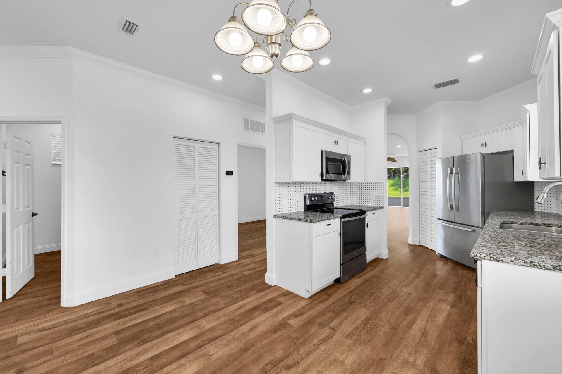 868 SW Rocky Bayou Terrace, Port Saint Lucie, FL 34986 Photo