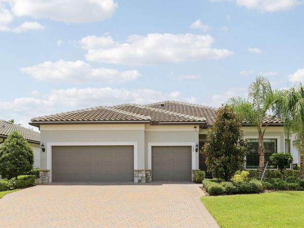 540 SE VILLANDRY Way, Port St. Lucie, FL 34984