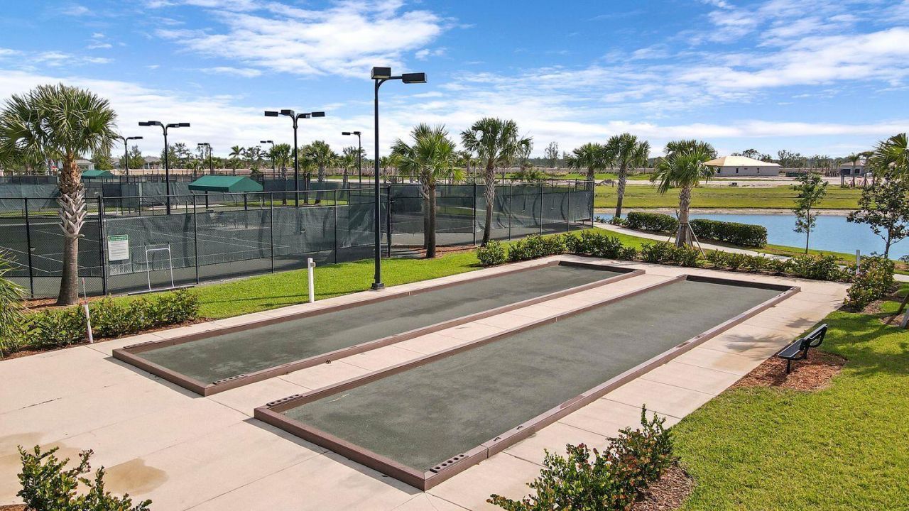 540 SE Villandry Way, Port Saint Lucie, FL 34984 Photo
