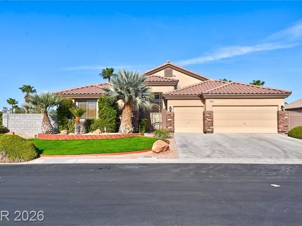 6492 Lantana Falls Court, Las Vegas, NV 89131