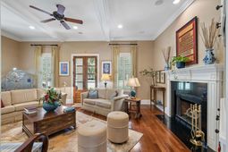 24 Nolen Way photo 4