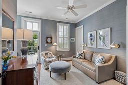 24 Nolen Way photo 4