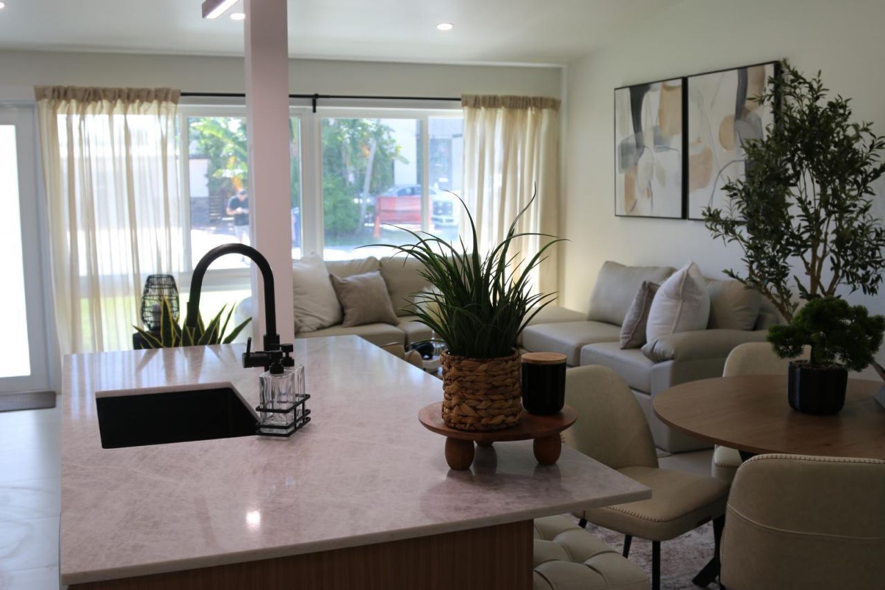 2490 Andros Lane, Fort Lauderdale, FL 33312 Photo