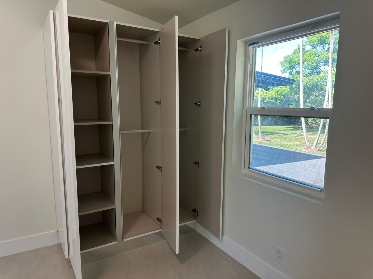 2490 Andros Lane, Fort Lauderdale, FL 33312 Photo